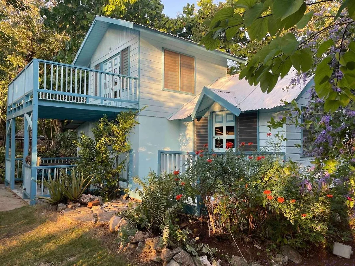 Villa Garden House Negril - Ocean & Garden View Getaway Casa vacanze