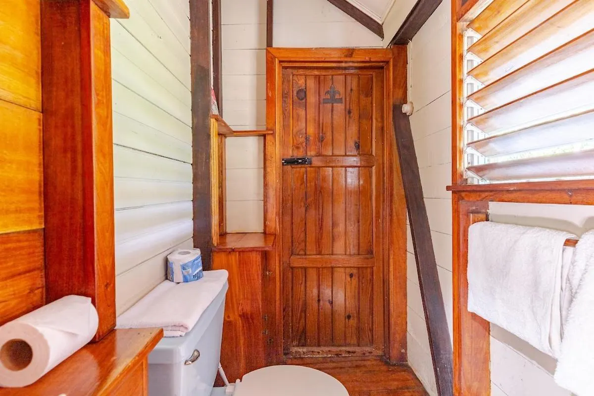 Villa Garden House Negril - Ocean & Garden View Getaway